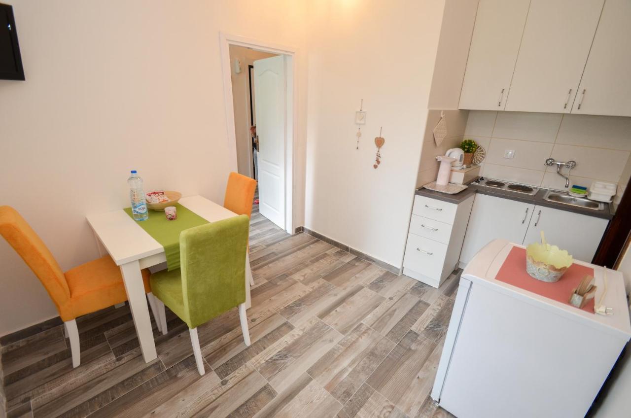 Modern Seaside Escape - Stunning Sea View - Private & Stylish Apartment Kotor Ngoại thất bức ảnh