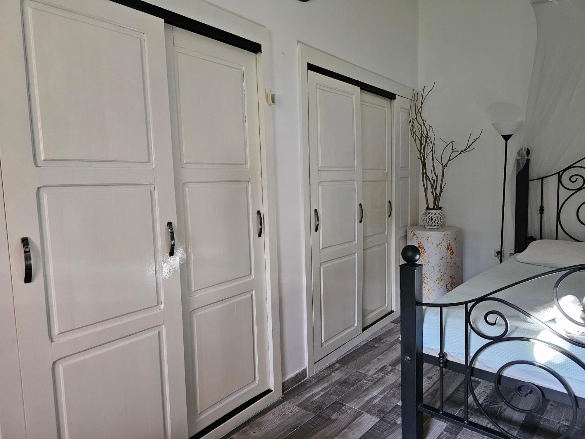 Modern Seaside Escape - Stunning Sea View - Private & Stylish Apartment Kotor Ngoại thất bức ảnh