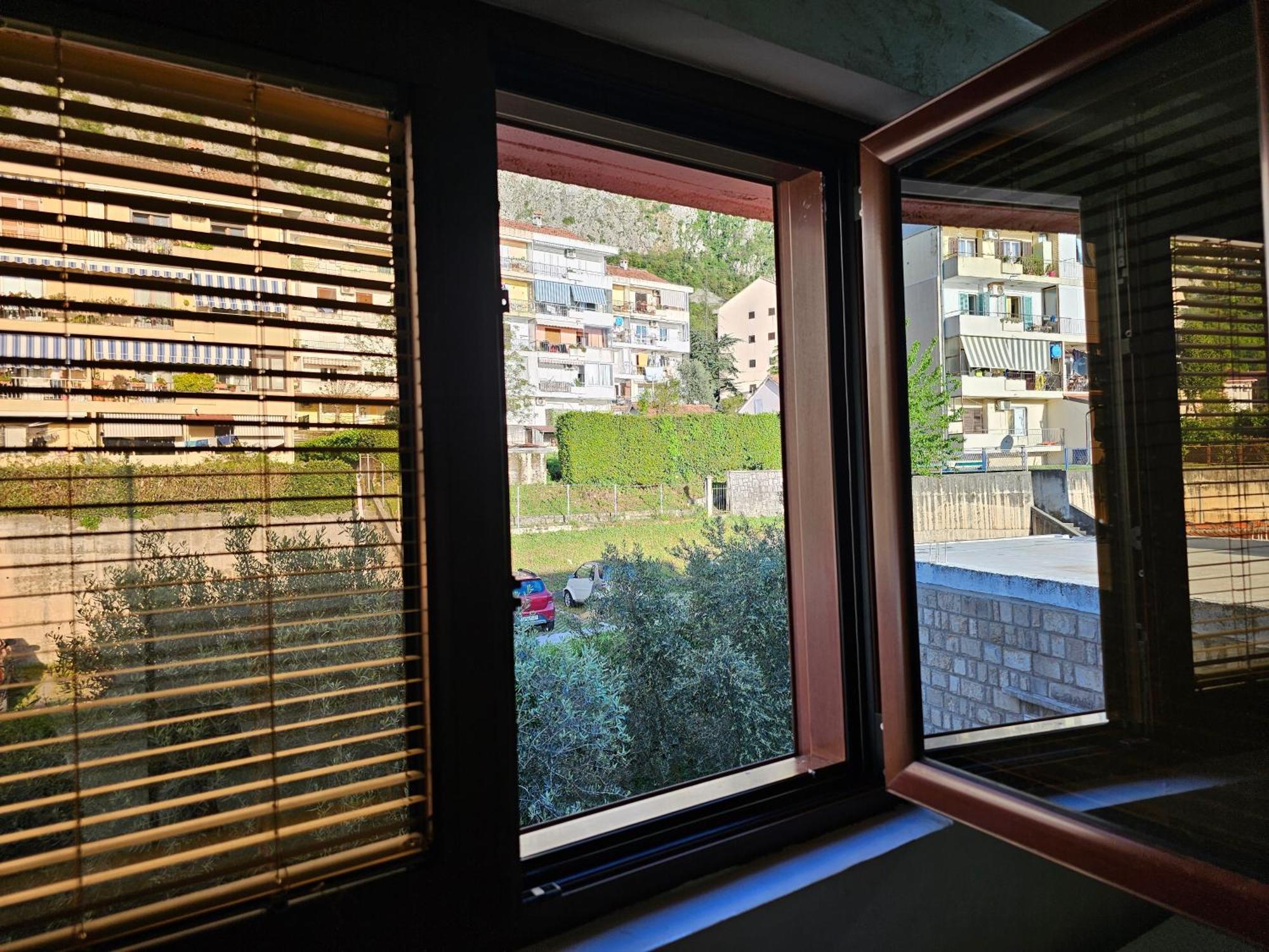 Modern Seaside Escape - Stunning Sea View - Private & Stylish Apartment Kotor Ngoại thất bức ảnh