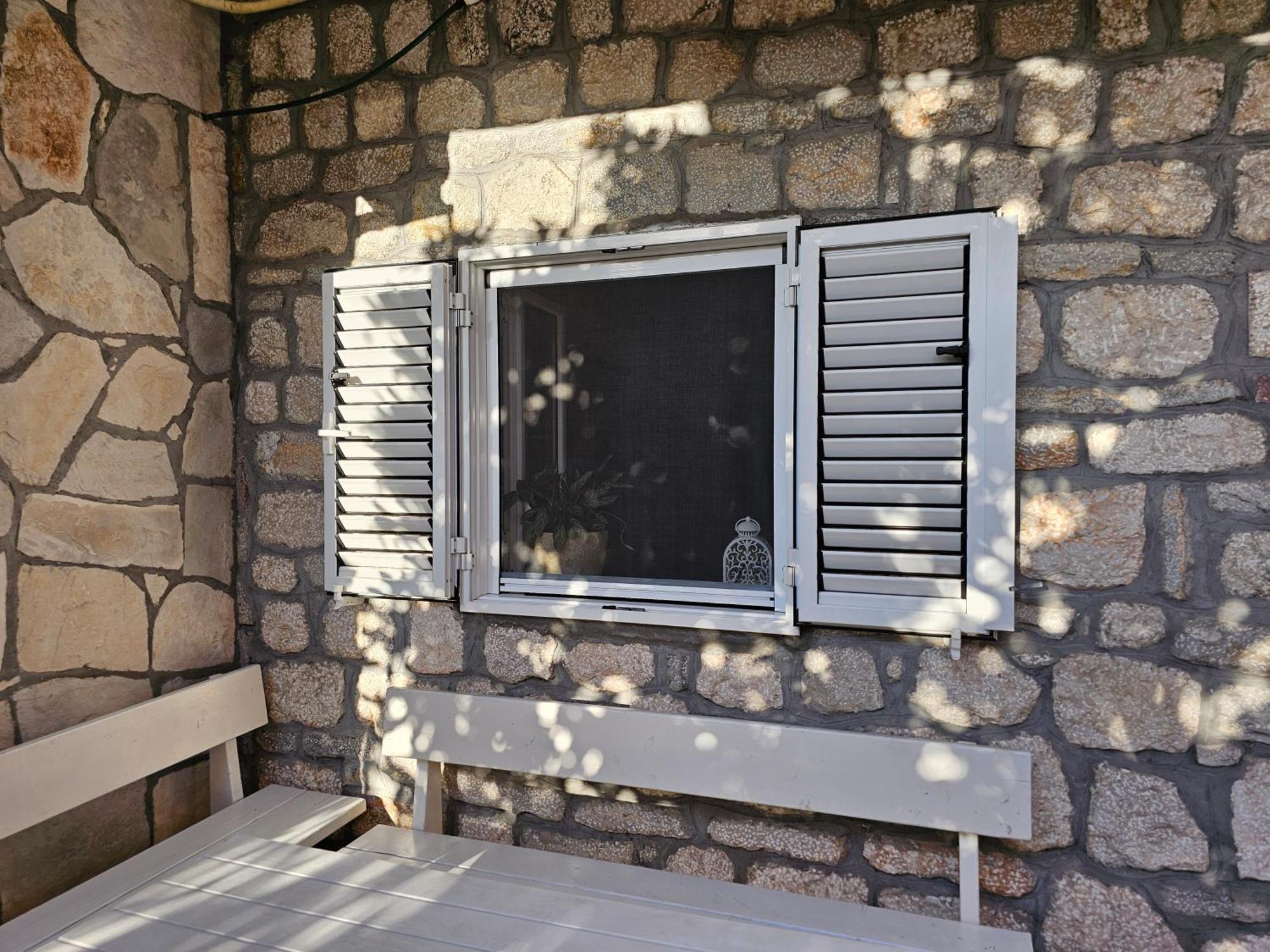 Modern Seaside Escape - Stunning Sea View - Private & Stylish Apartment Kotor Ngoại thất bức ảnh